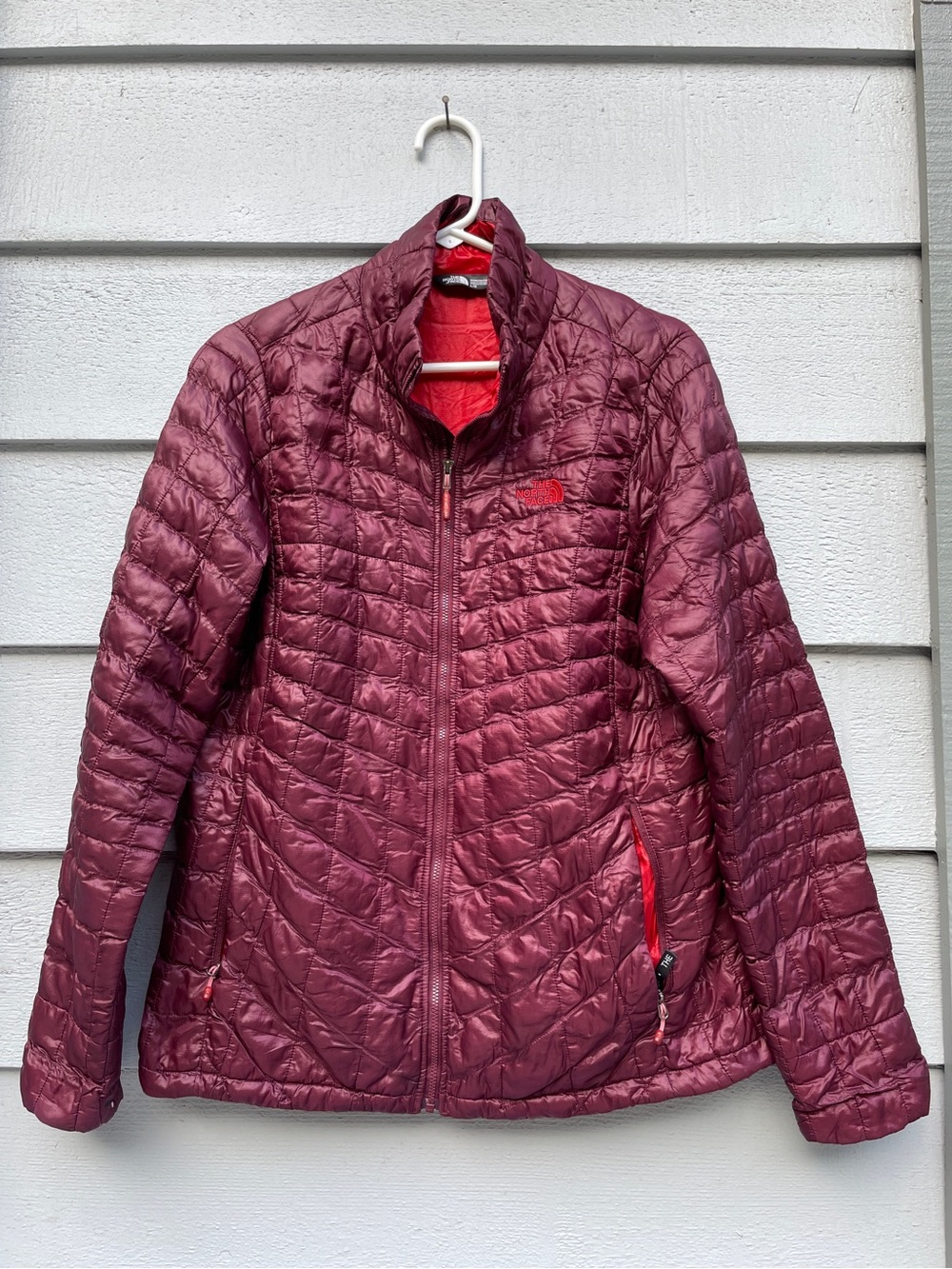 The North Face Thermoball Nano Puff Jacket, Women’s Large, Burgundy